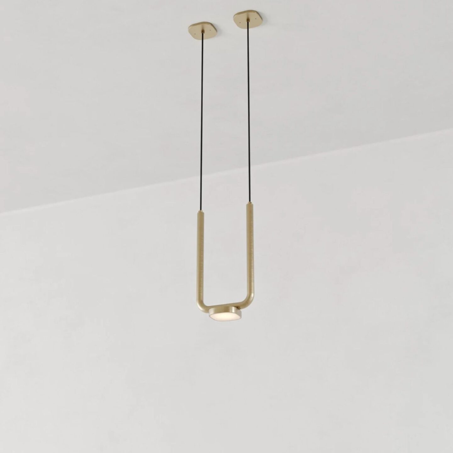 Verse U Aged Brass Patina